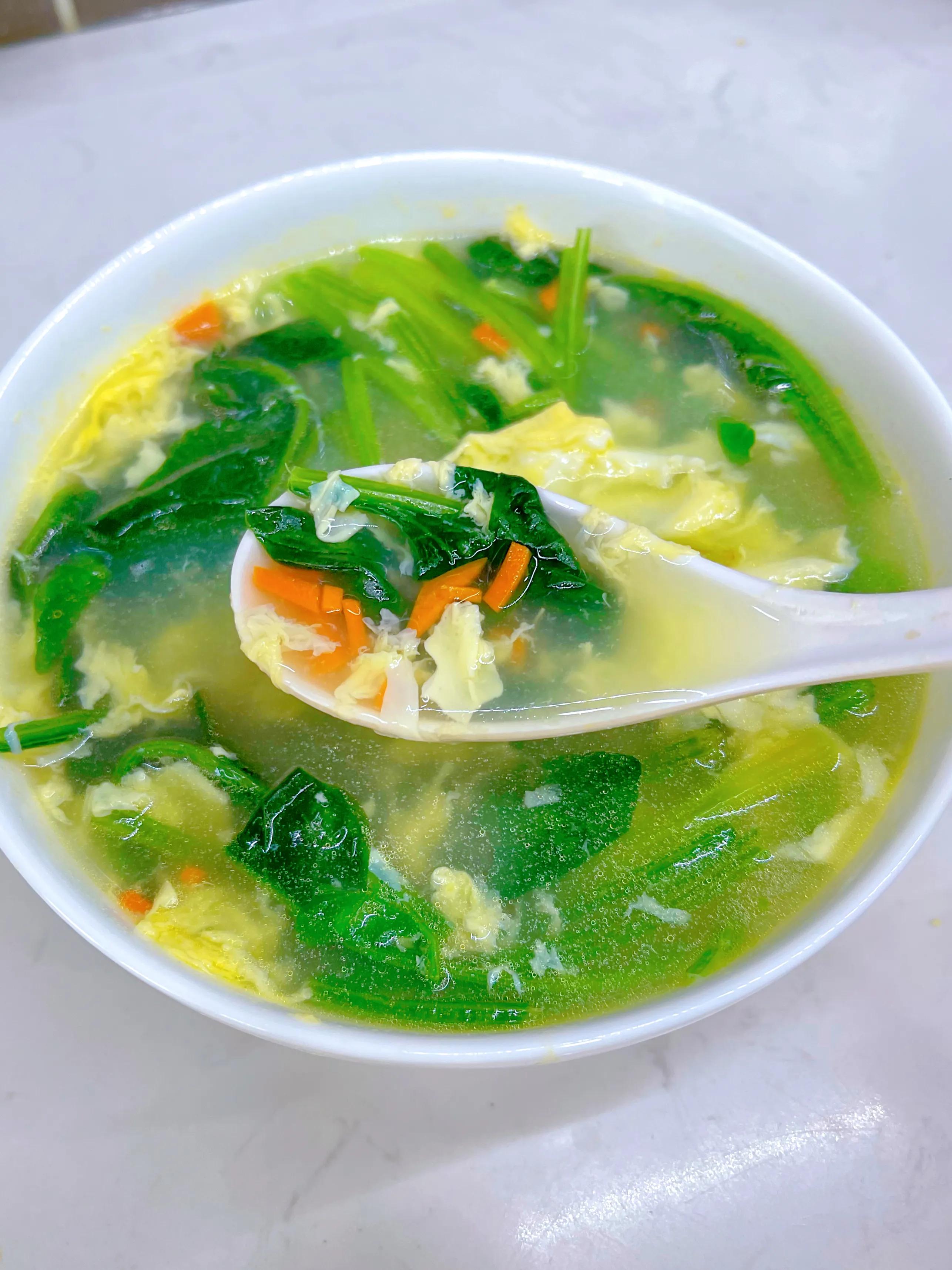 5minute fast slimming soup, spinach and egg soup is refreshing and