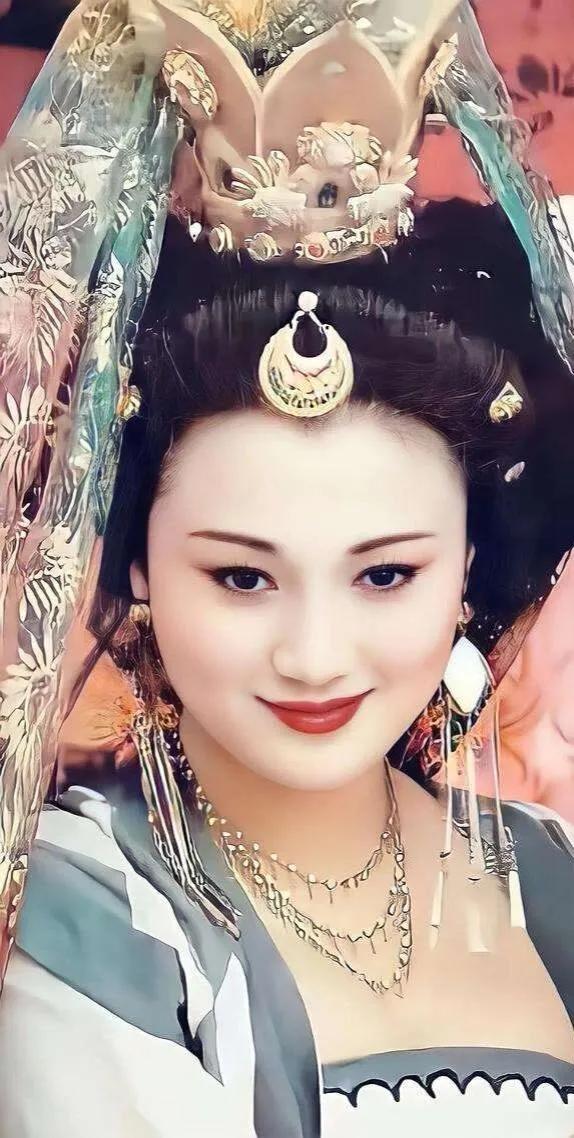Look at Zhu Lin and Lin Fangbing, who is more beautiful - iMedia