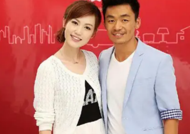 Looking at Ma Rong 6 years after the divorce - iNEWS