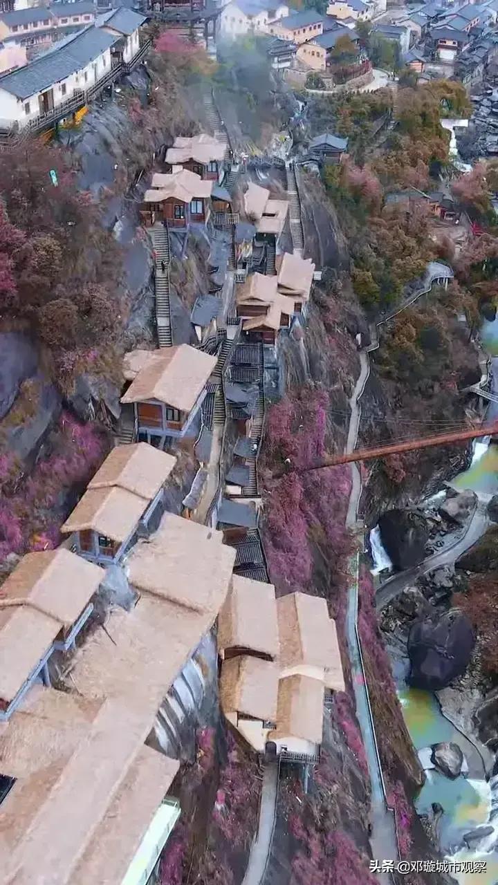 The Cliff Town Cost 22 Billionwangxian Valley On Sanqing Mountain In