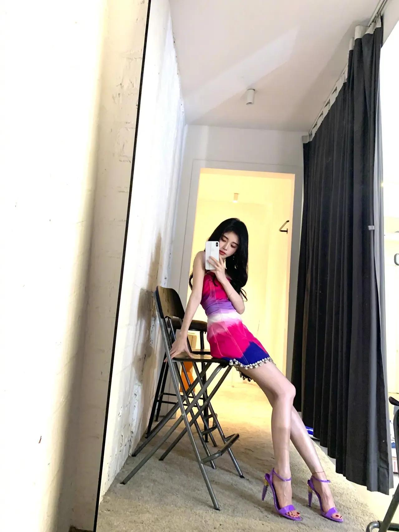 The 44-year-old actress Lin Jiaxin officially announced her divorce and ...