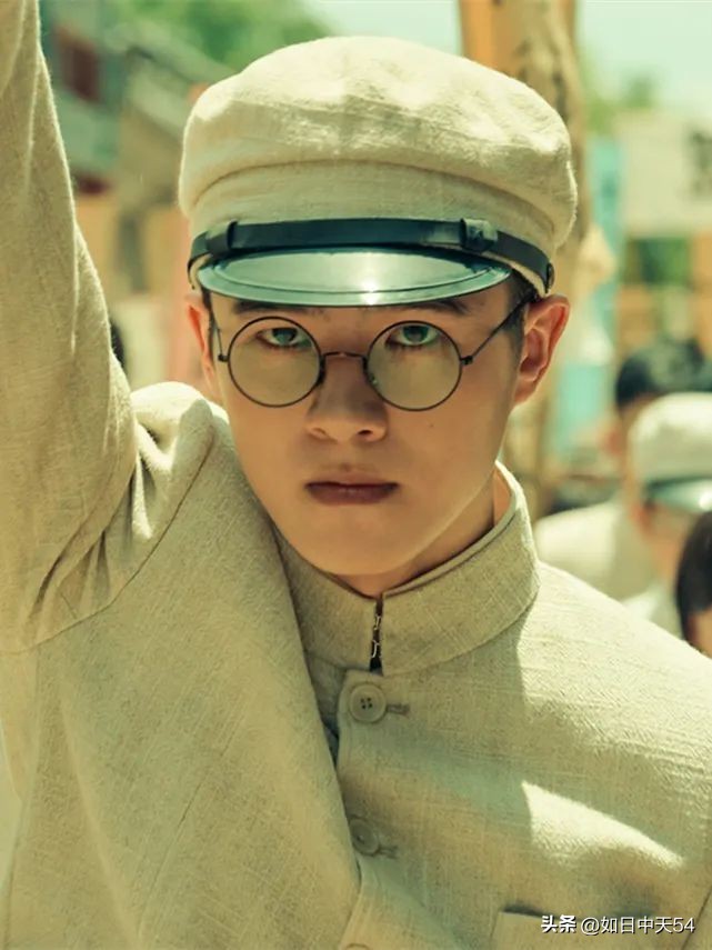 The youngest representative, Liu Renjing, was imprisoned three times ...