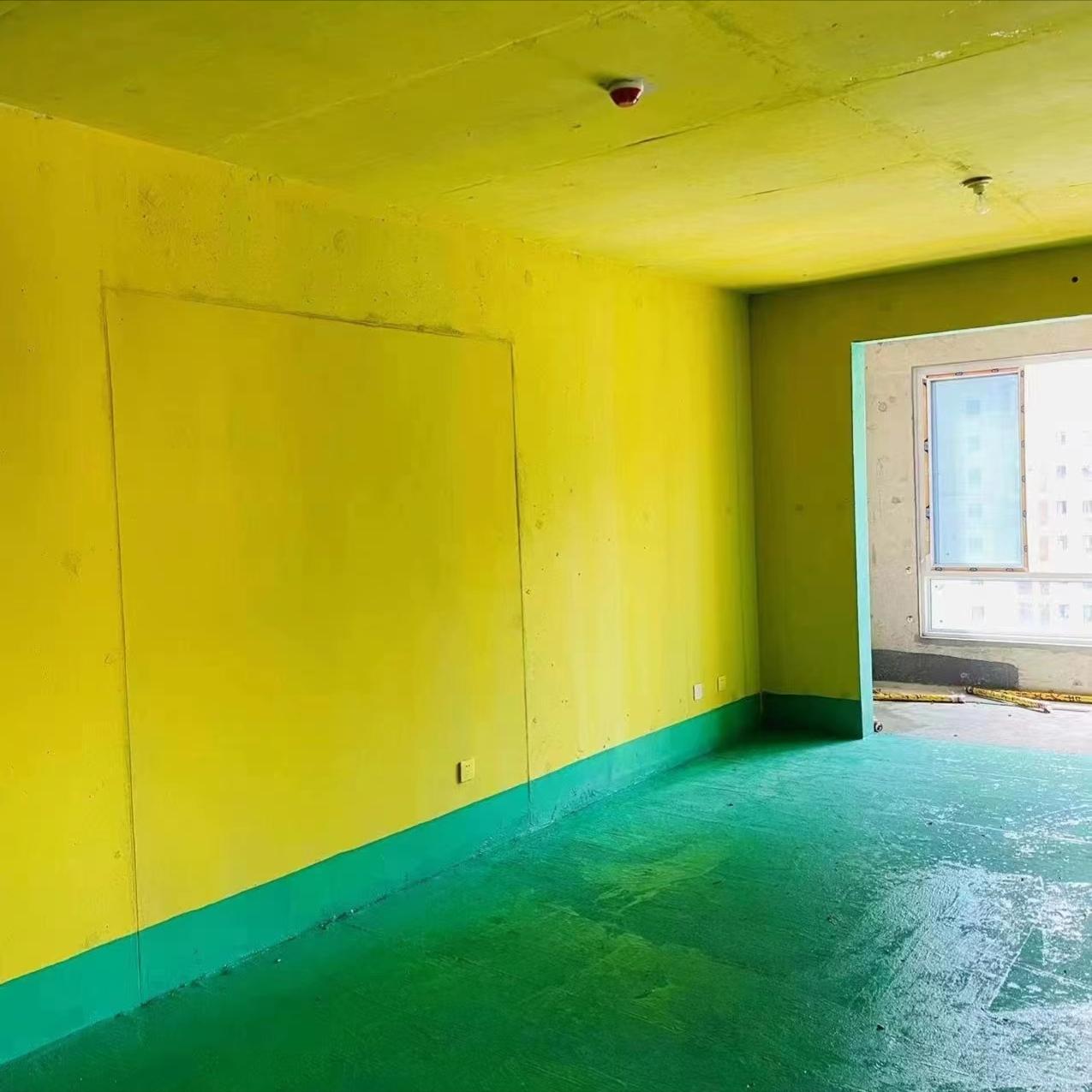 There are a lot of "flower shelves" in the decoration, which looks good