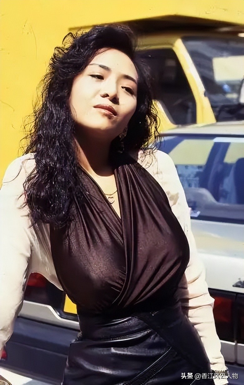 Ye Zimei's breasts, Shu Qi's mouth, and Wan Qiwen's legs, who can stand