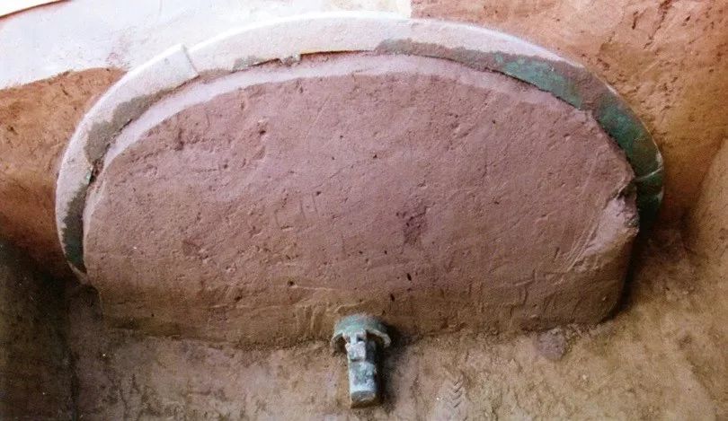 Teethed Sithe Wang Peng: The Bronze Teethed Carriage at the Zhouyuan Site and the ...
