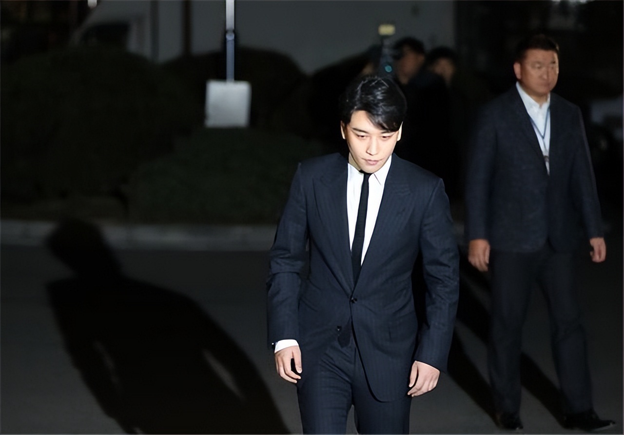 Li Shengli Li Shengli exposed the scandal after he was released from prison ...