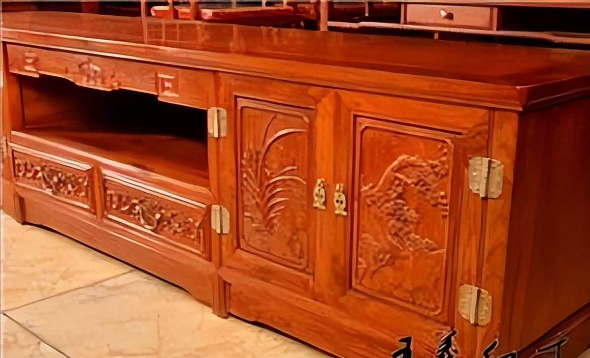 Why is Myanmar rosewood furniture widely respected?, Wang Yi mahogany