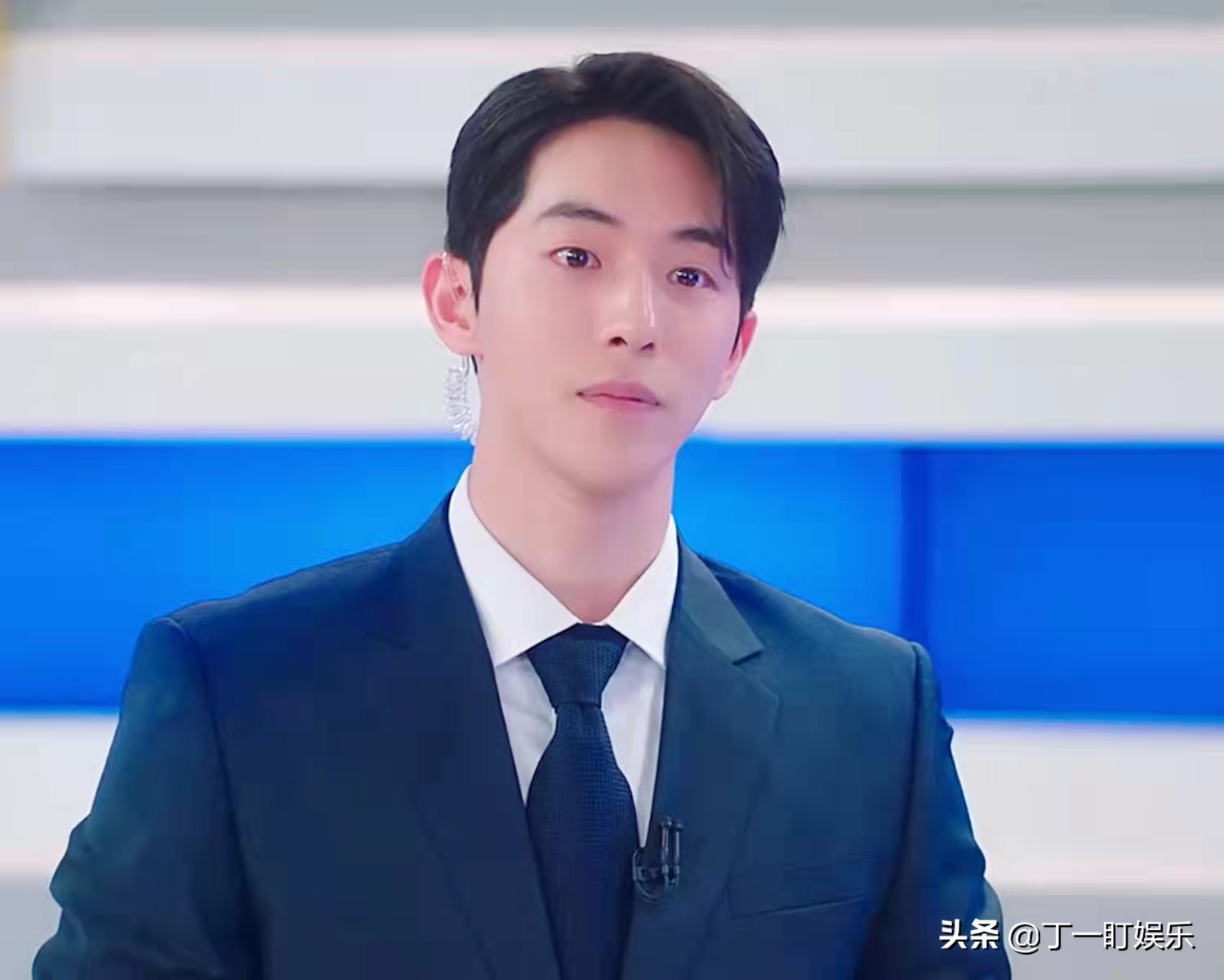 《二十五二十一》白易辰羅希度的特殊愛情，為何2種結局都合理？ - 資訊咖