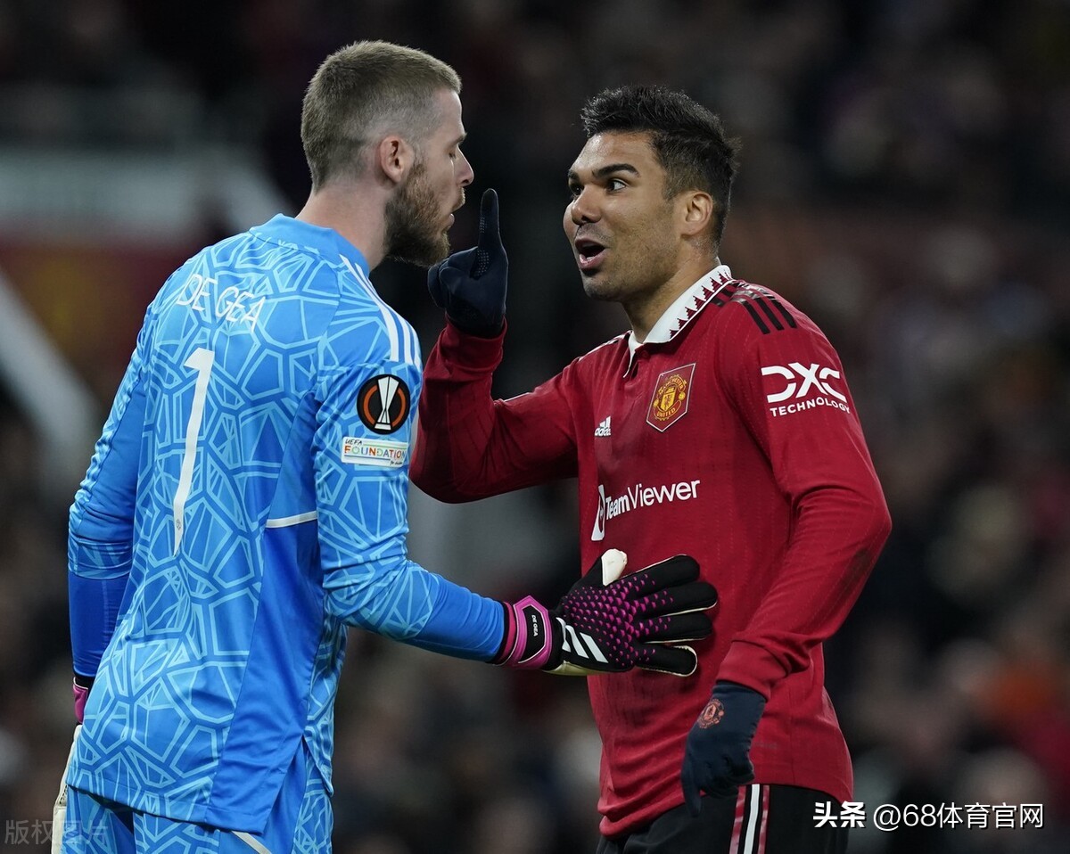 Manchester United 25 out! All 5 conceded goals were given away, De Gea