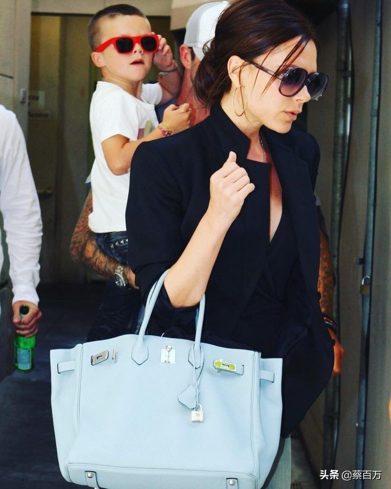 Song Hye Kyo's Hermes So Black Birkin Spotted In now We Are