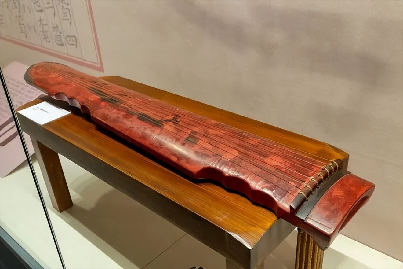 Pioneering Guqin—Some Common Phenomena When Choosing a Guqin - iNEWS