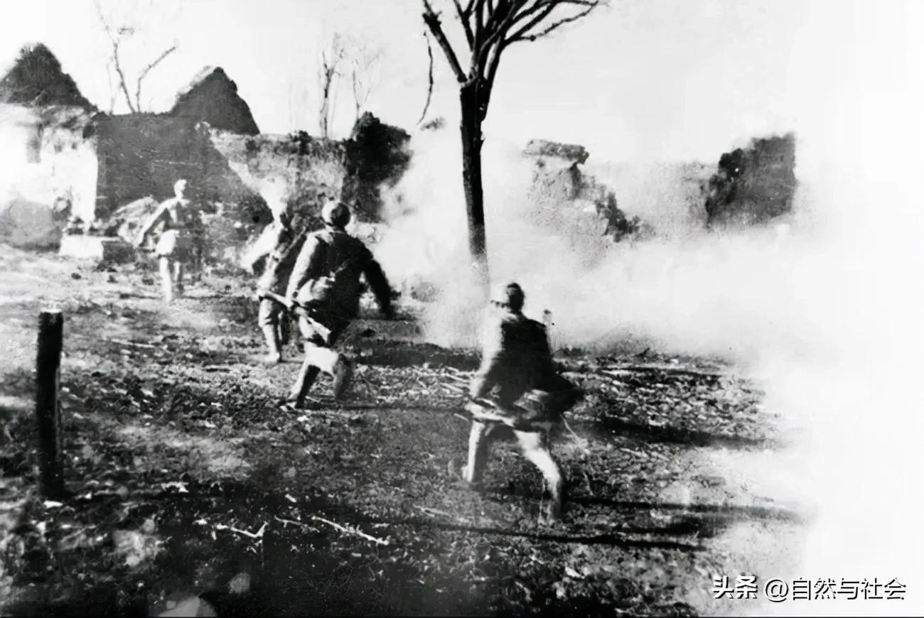 The Battle of Huaihai: Xiao Zhongxun, head of the 449th Regiment of the ...
