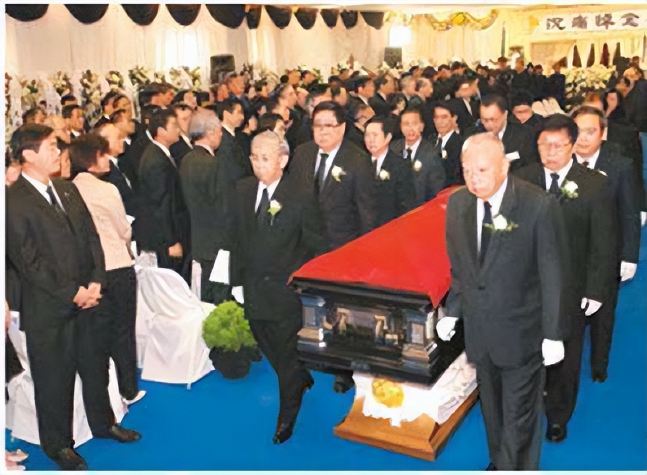 Fok Yingdong's funeral, gambling king Fuling, once threatened