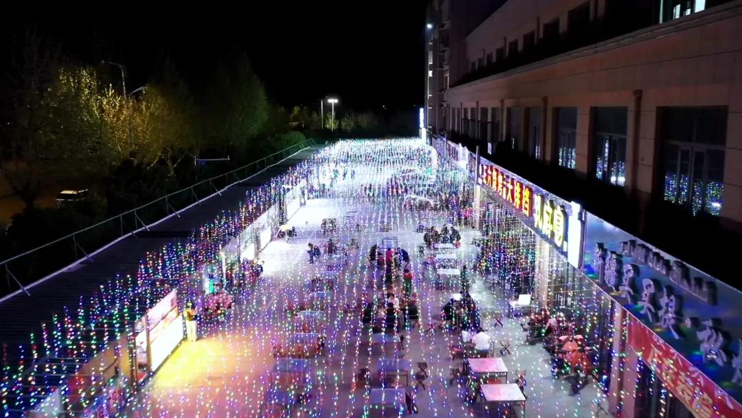 Come to Yutai Guantong Farmer's City Food Street to taste delicious ...