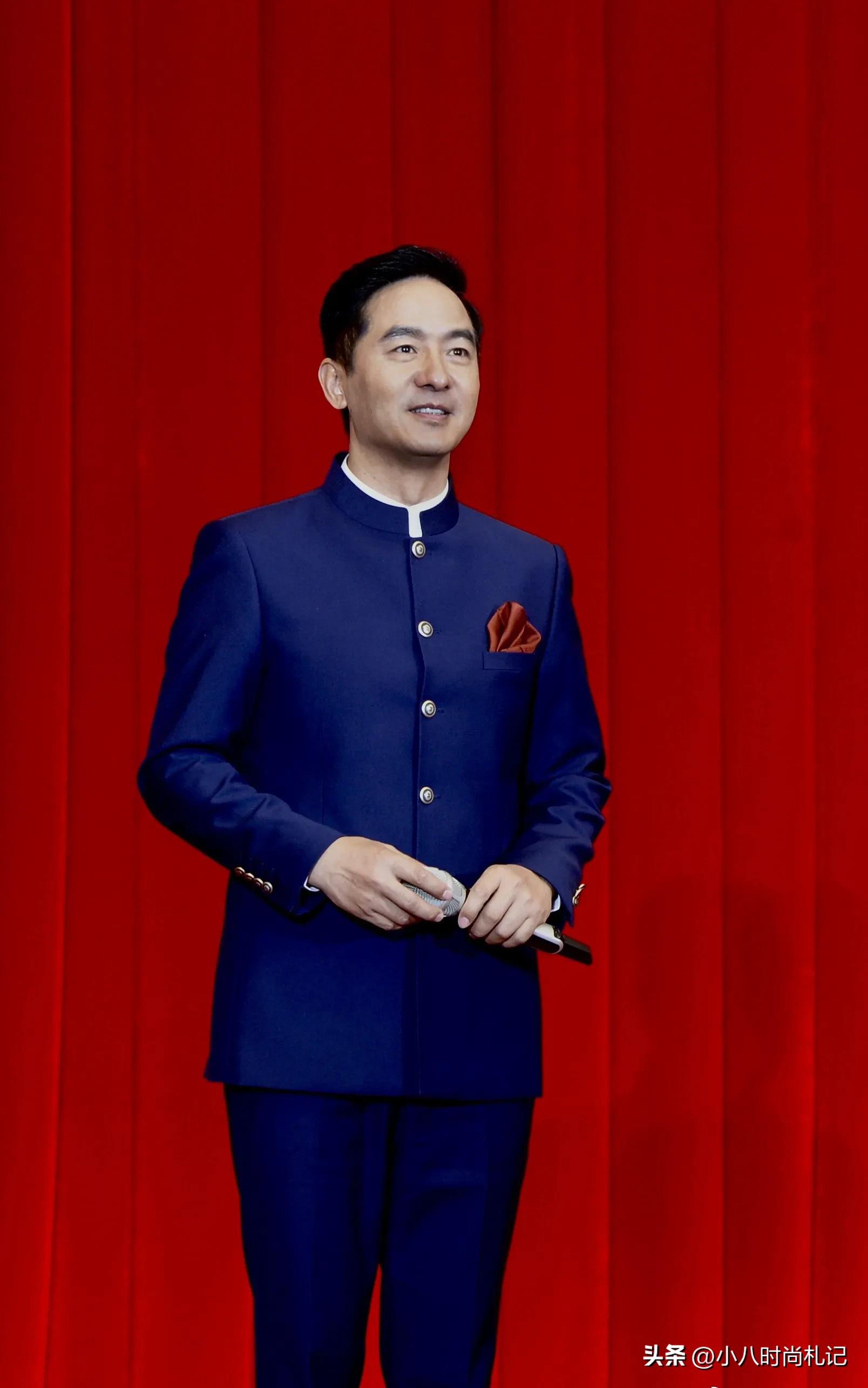 The famous actor Guo Xiaodong returns to the countryside to celebrate ...