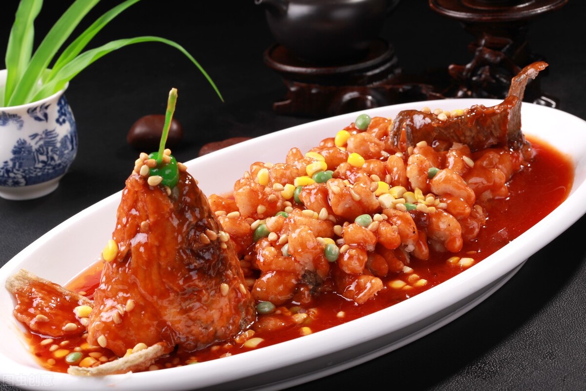 Chinese Food - Suzhou Squirrel Mandarin Fish - iNEWS