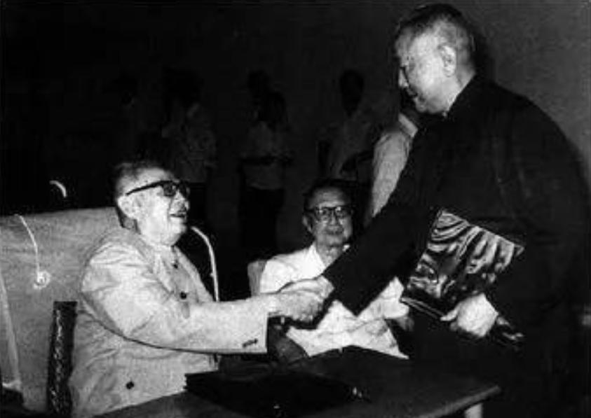 75年李先念和葉劍英「約法三章」,再見葉問:你是奉命還是老交情 - 資訊咖