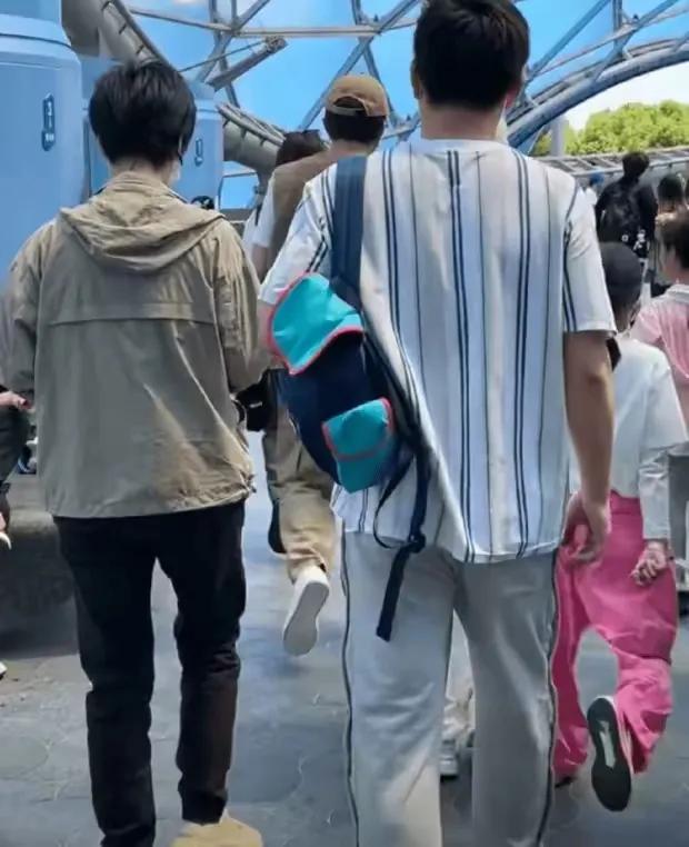 Sun Li and Deng Chao take their children on a trip, and the warm and ...