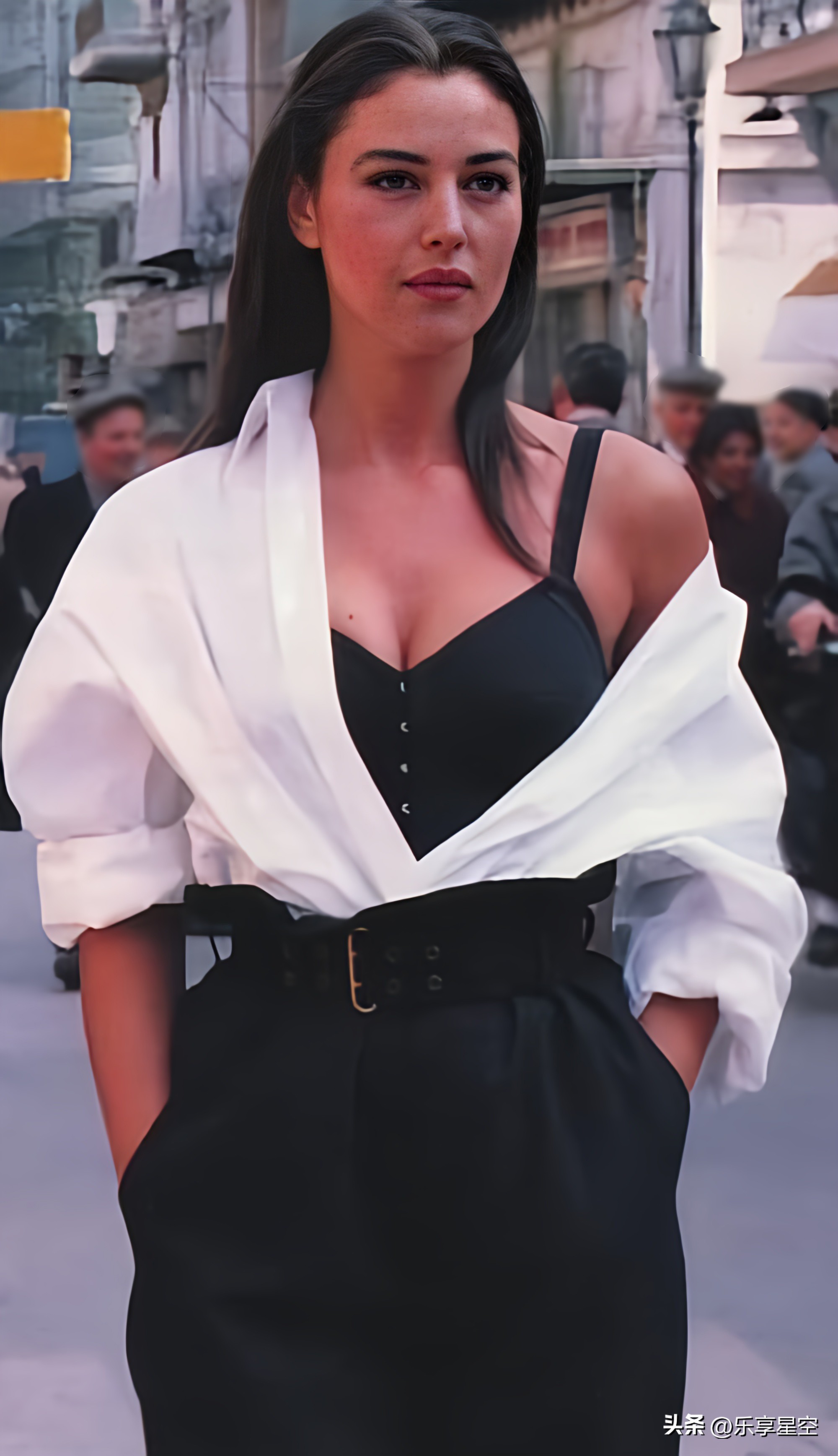 Monica Bellucci Parents Origin