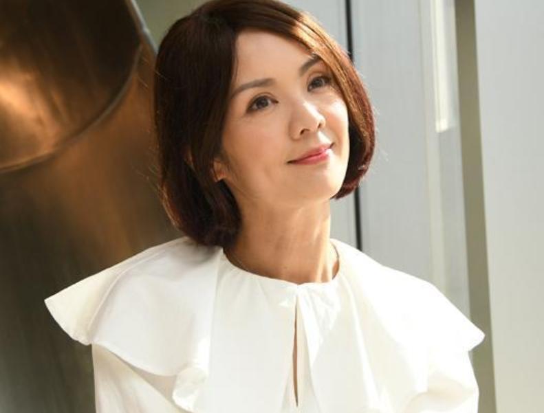 Childhood goddess Zhang Yuanwei announced her comeback!At the age of 49 ...