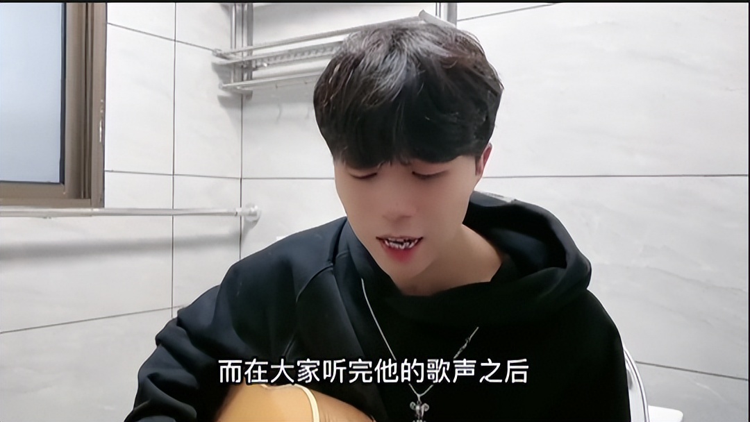 Liu Dazhuang: Post-95s Chinese male singer, toilet singer, expresses ...