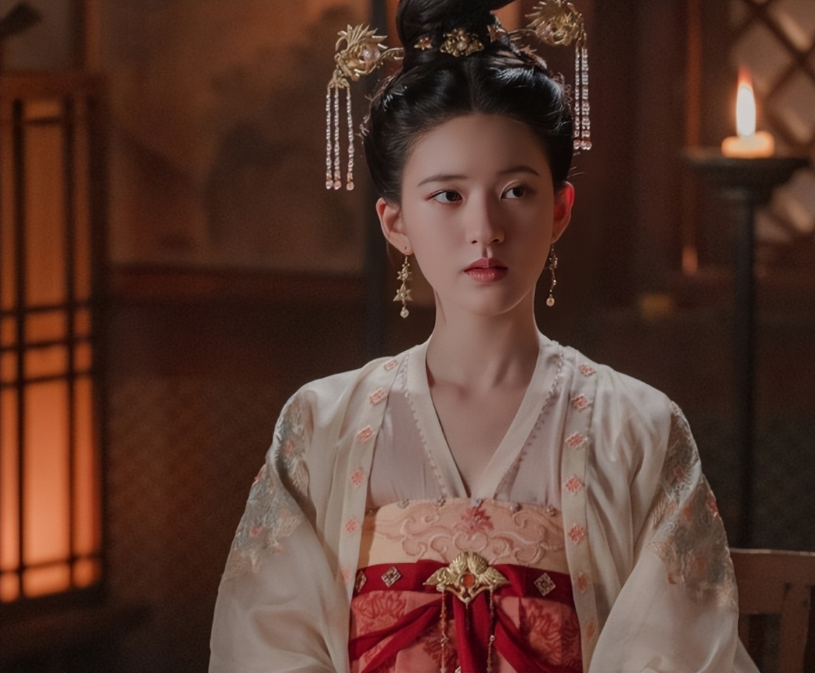 The first TV series with two female protagonists is launched, with Zhao