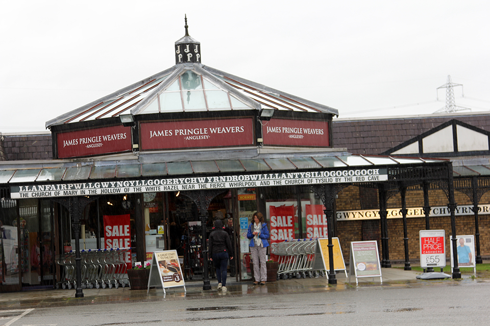 the-most-bizarre-place-and-train-station-names-in-the-world-imedia