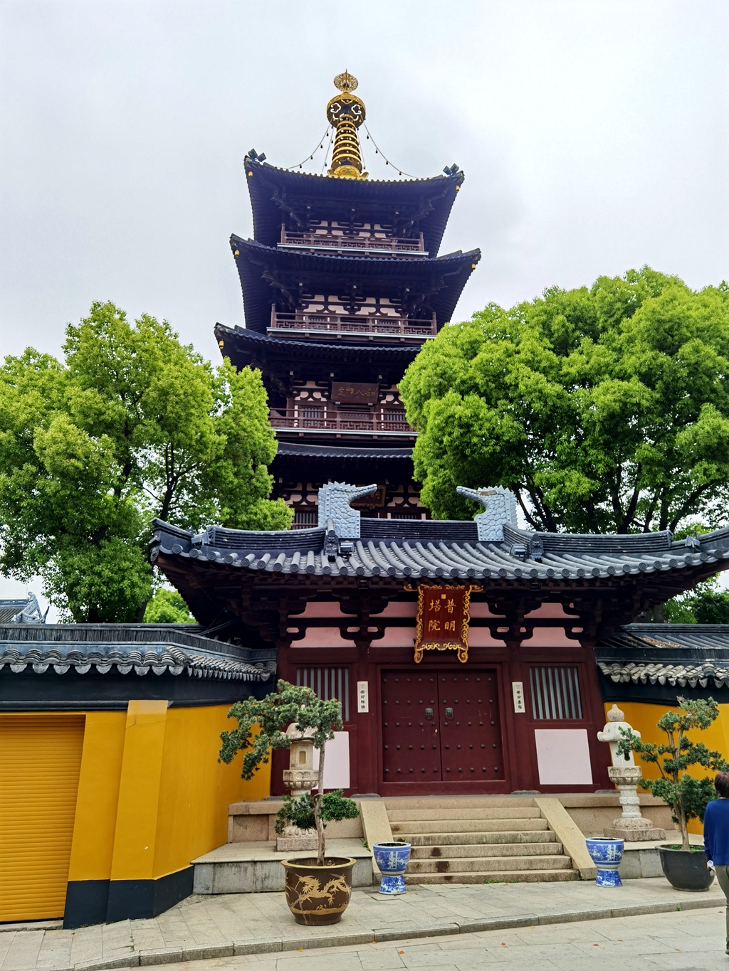 Suzhou Wuxi 8-day trip (10) Hanshan Temple outside Gusu City - iNEWS