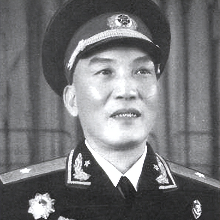 The founding major general left his hometown for 22 years, and the old ...