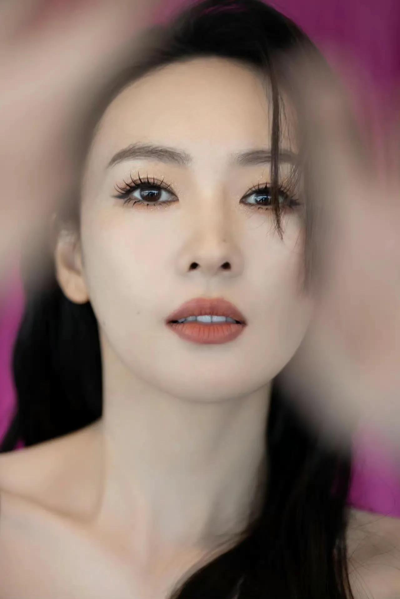 Tong Yao beautiful picture iNEWS