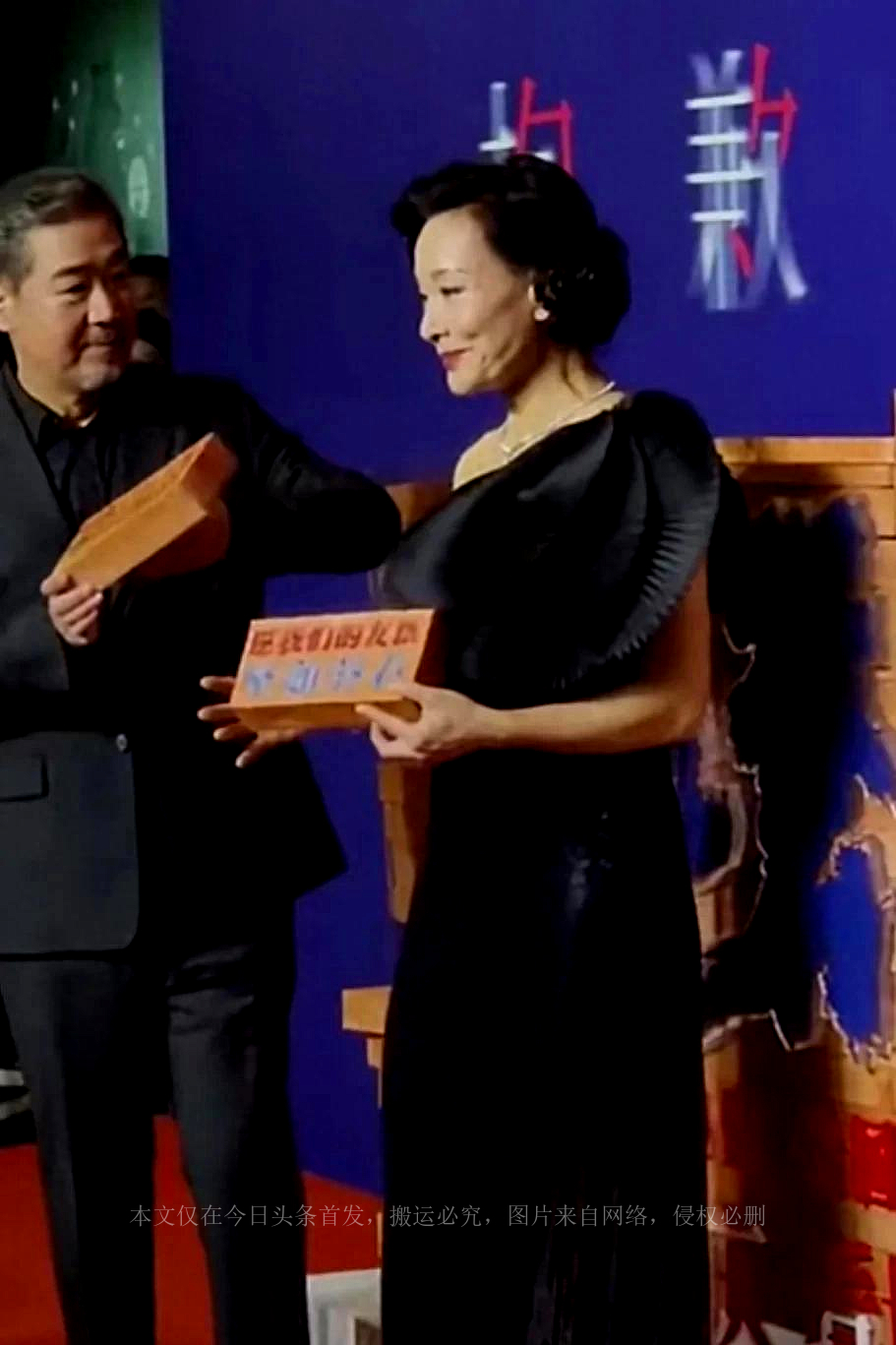 62-year-old Chen Chong attended the event and "turned over". His face ...