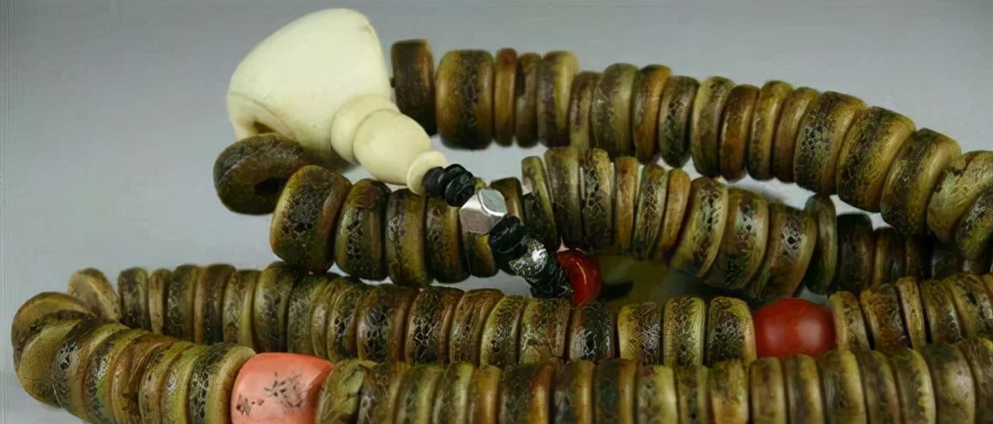 Human skin thangka, human bone instruments... Don't enter if you are ...