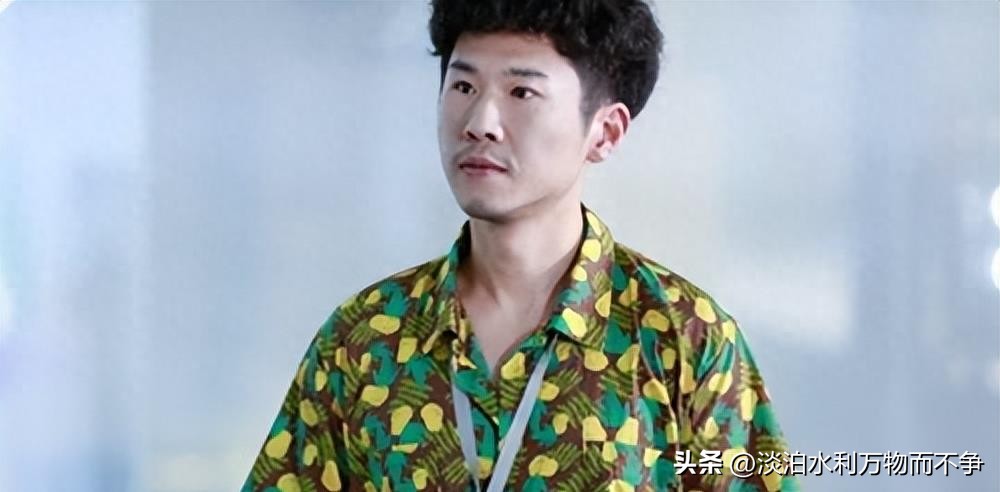 演員王驍:星二代40歲才走紅,娶初戀生一女是母親王馥荔的驕傲。 - 頭條匯