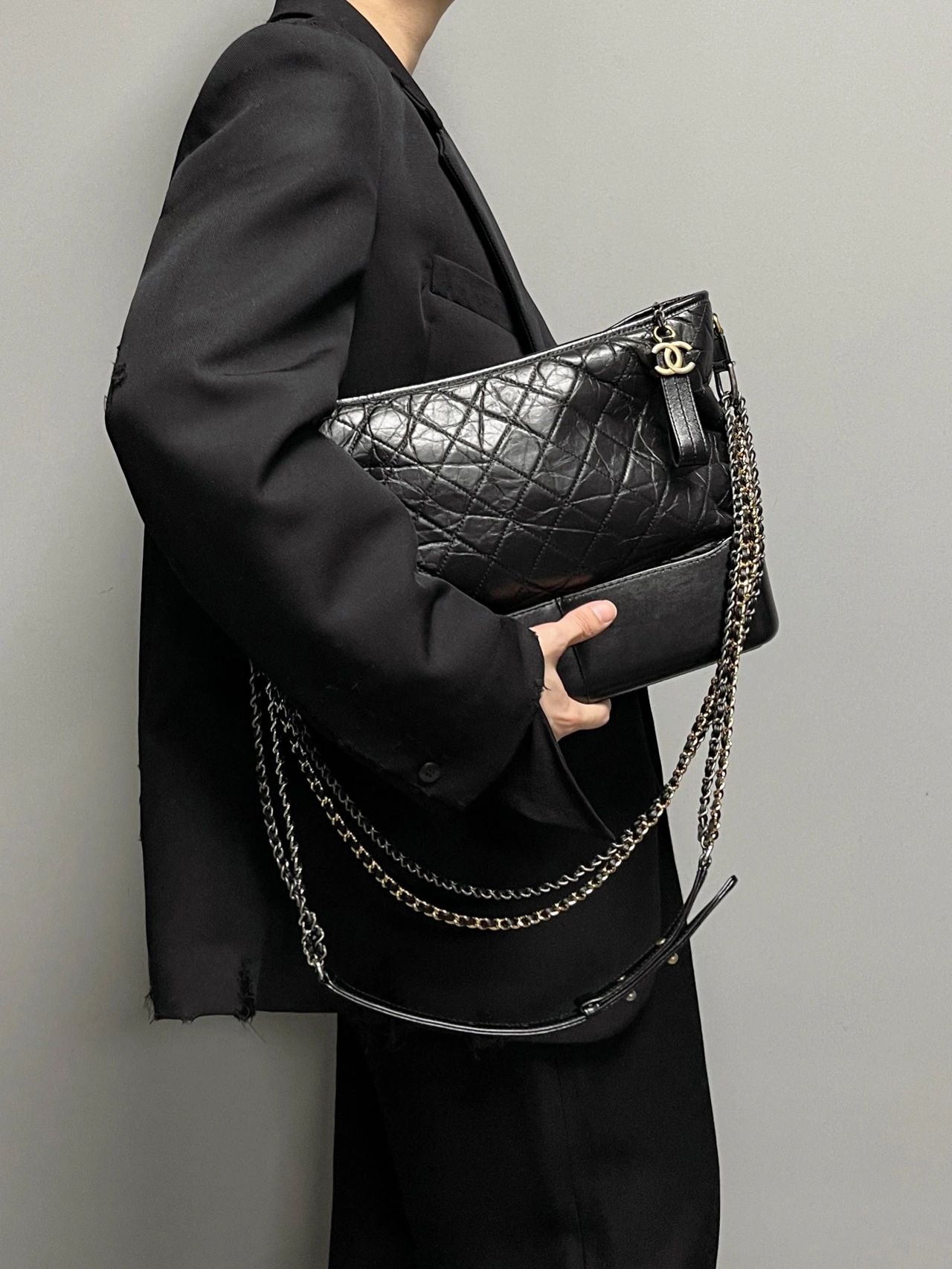 chanel wandering bag