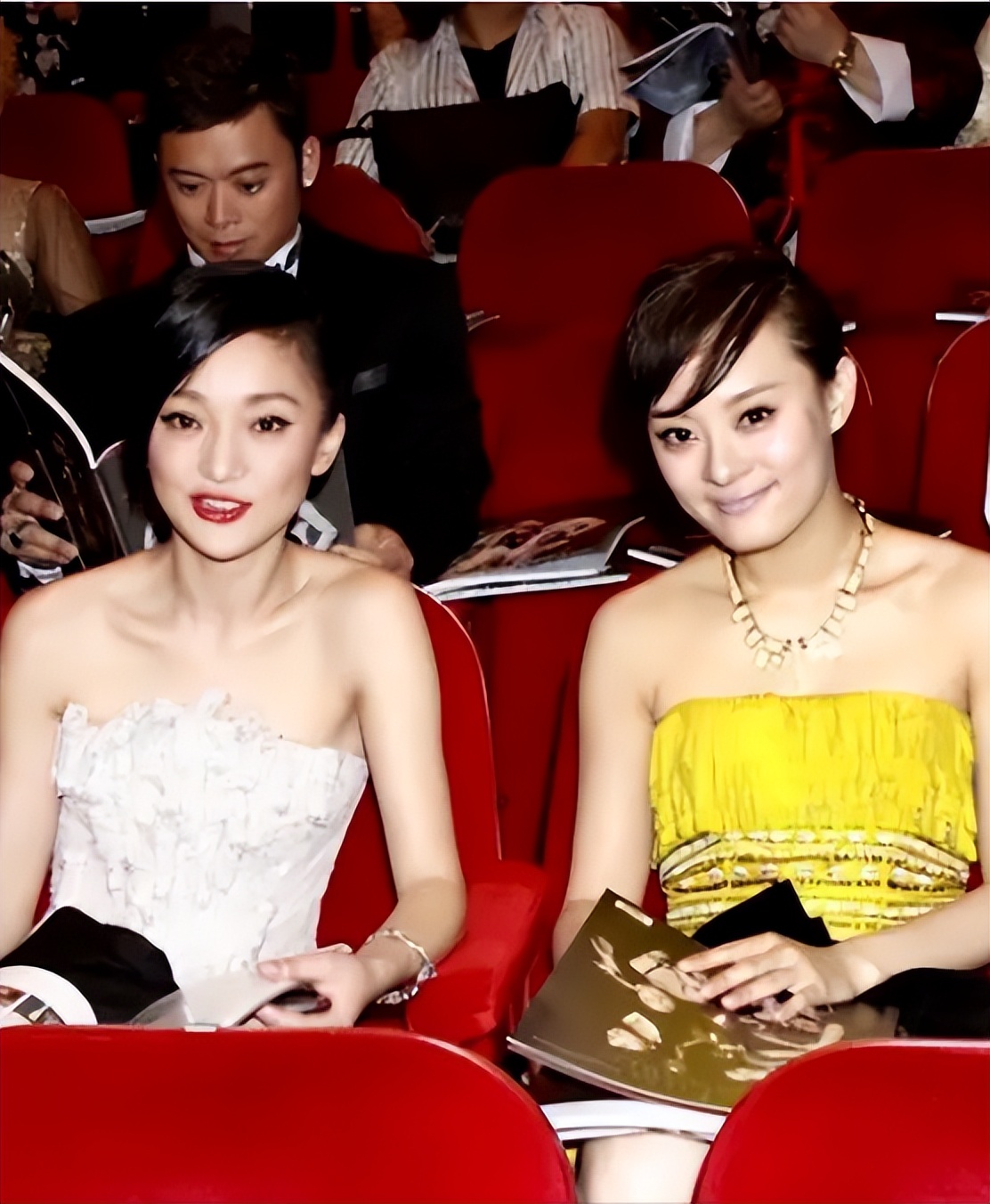 Sun Li and Zhou Xun lost too much in the same frame! Wearing a "doll ...