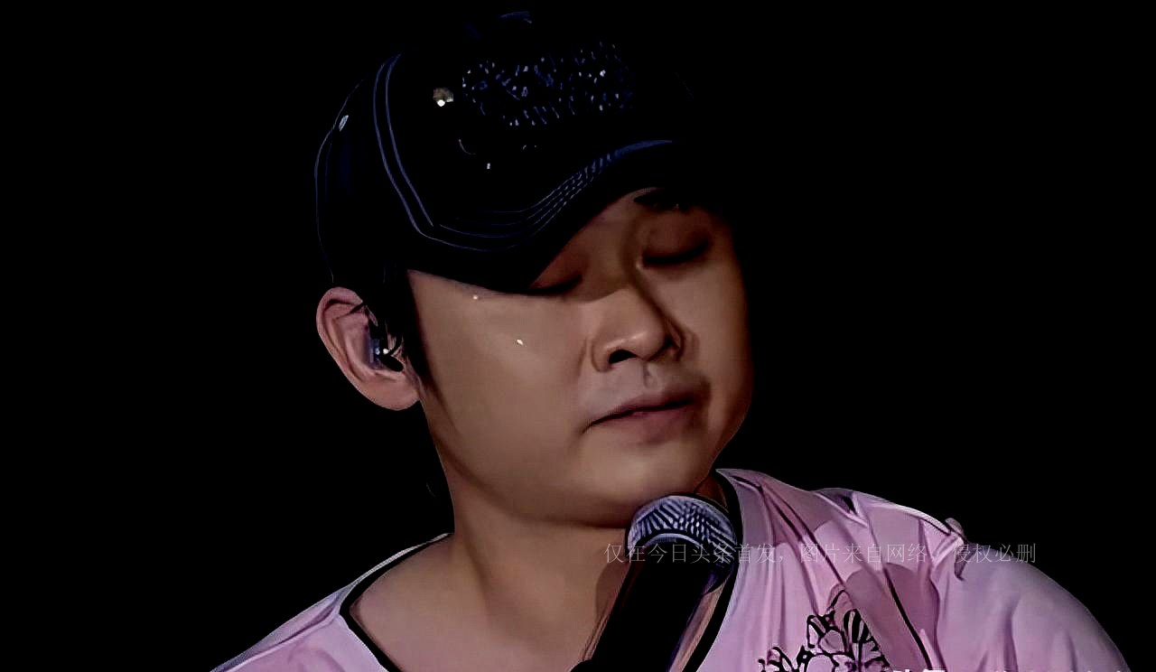 Dao Lang went on to expose the scandal of The Voice mentor 9 years ago