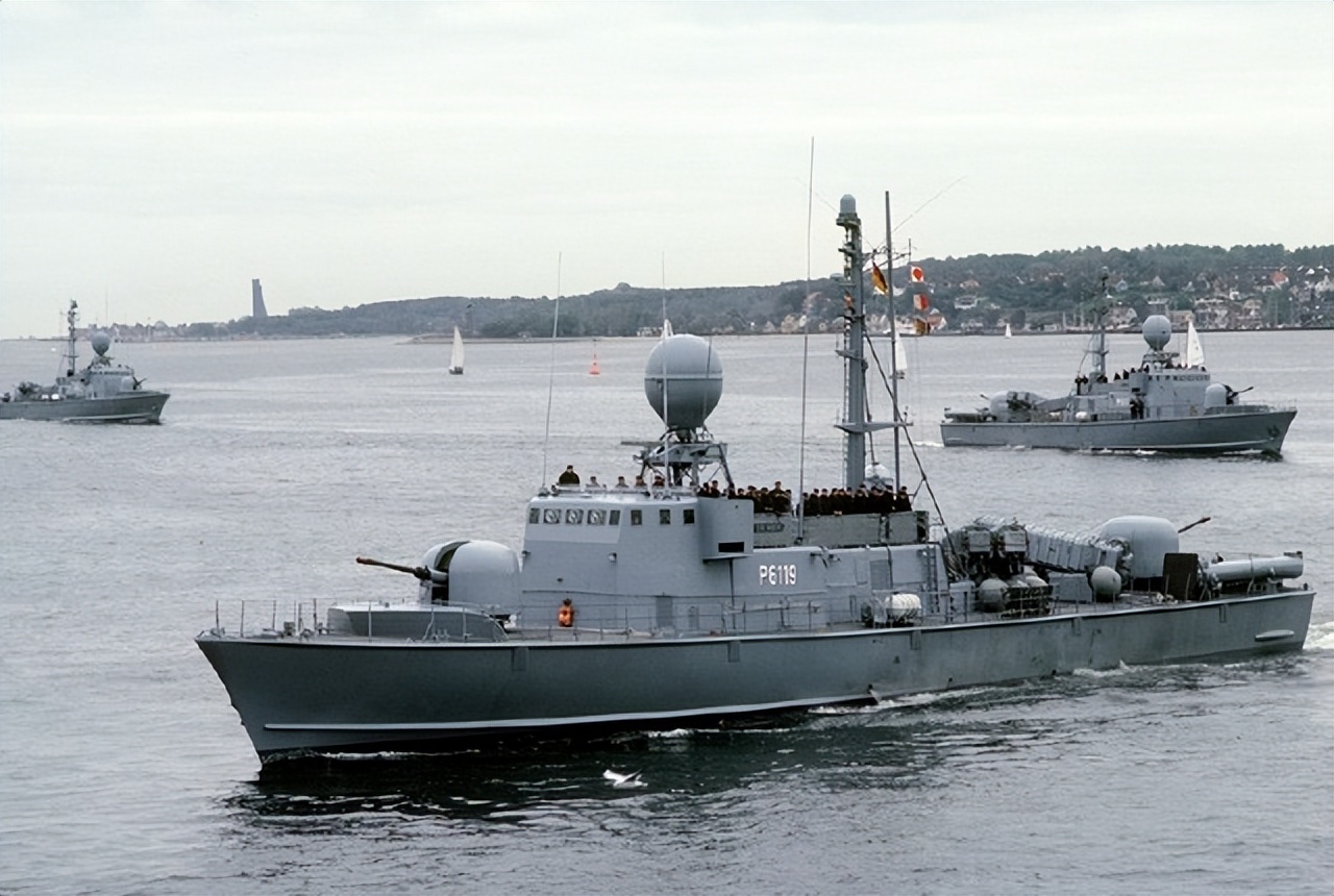 The Pioneering Work Of The Federal German Navy Missile Boat The Tiger 148 Tiger Class Missile