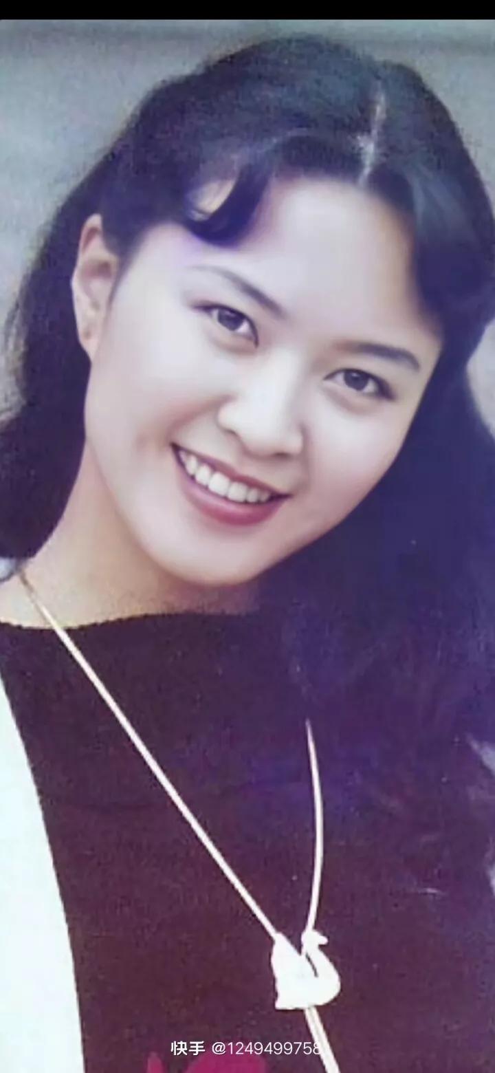 Movie actress Fang Shu in the 1980s - iNEWS