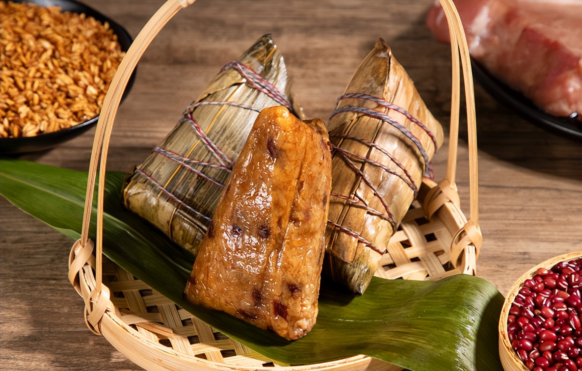 How long does it take to cook rice dumplings in a pressure cooker? iNEWS