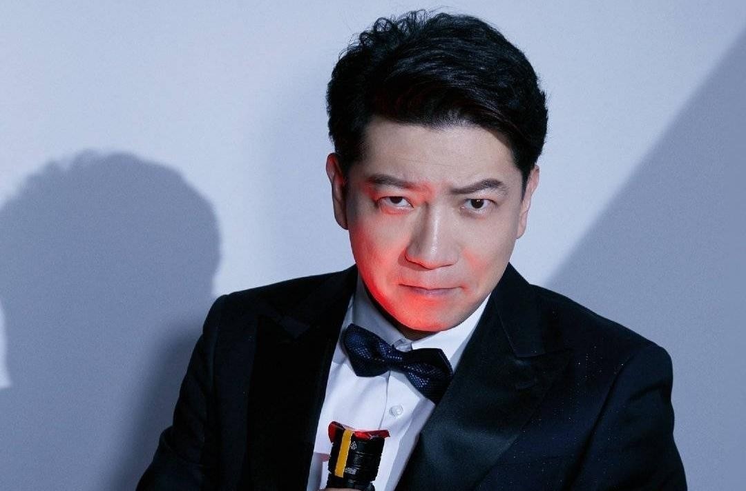 His aura is not inferior to Tian Yu, and his acting skills are on par ...