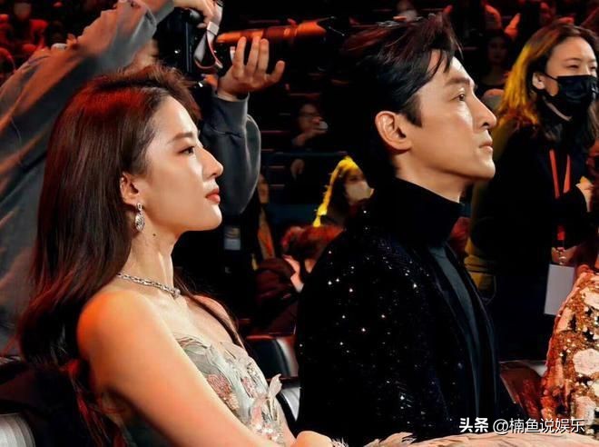 So seductive! Liu Yifei and Hu Ge are in the same frame after 18 years ...