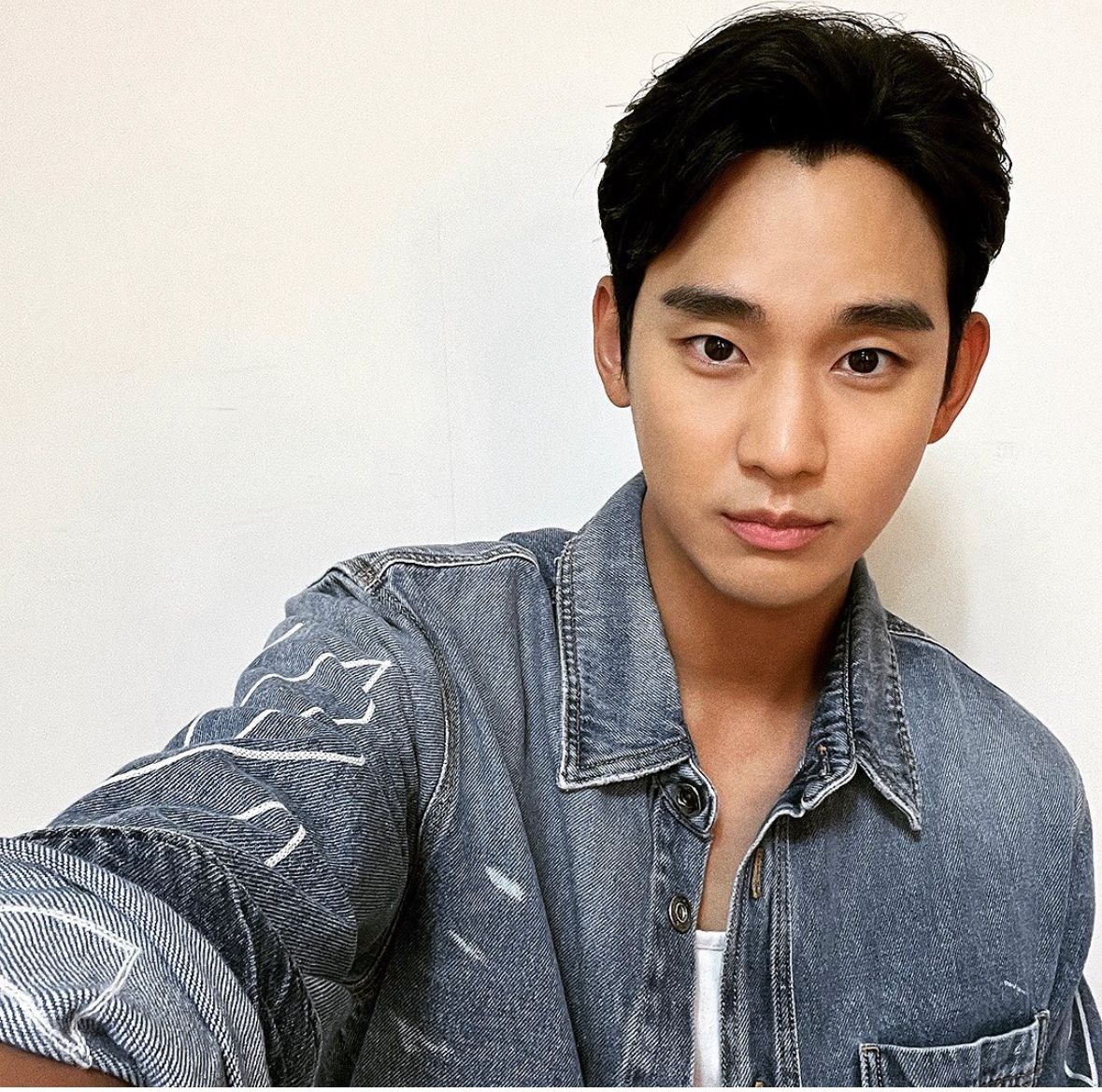 It's finally time to go live! Kim Soo-hyun and Kim Ji-won's new drama ...