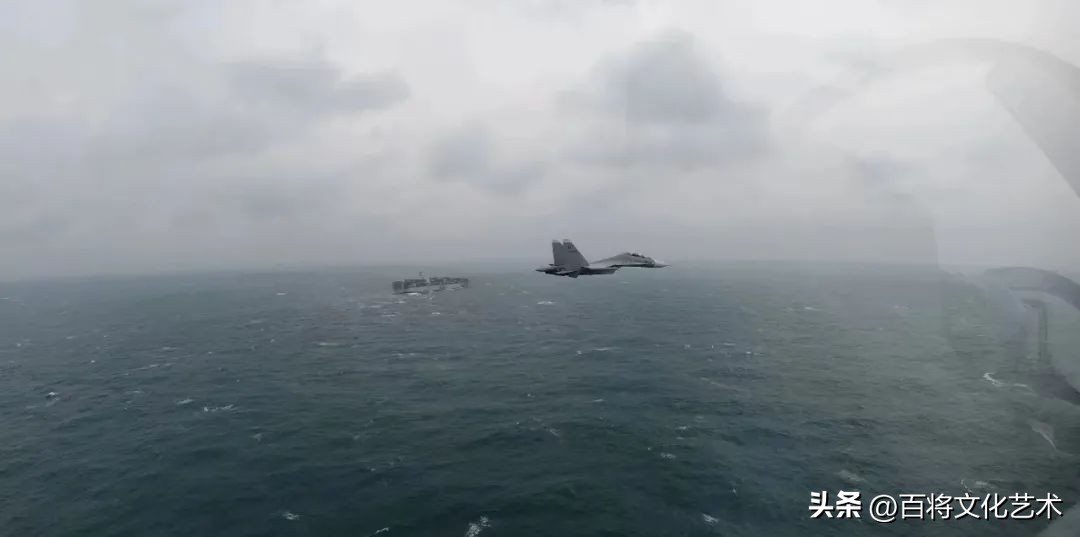 [Red Star Online] The sky is full of clouds and mist, and the eagle ...