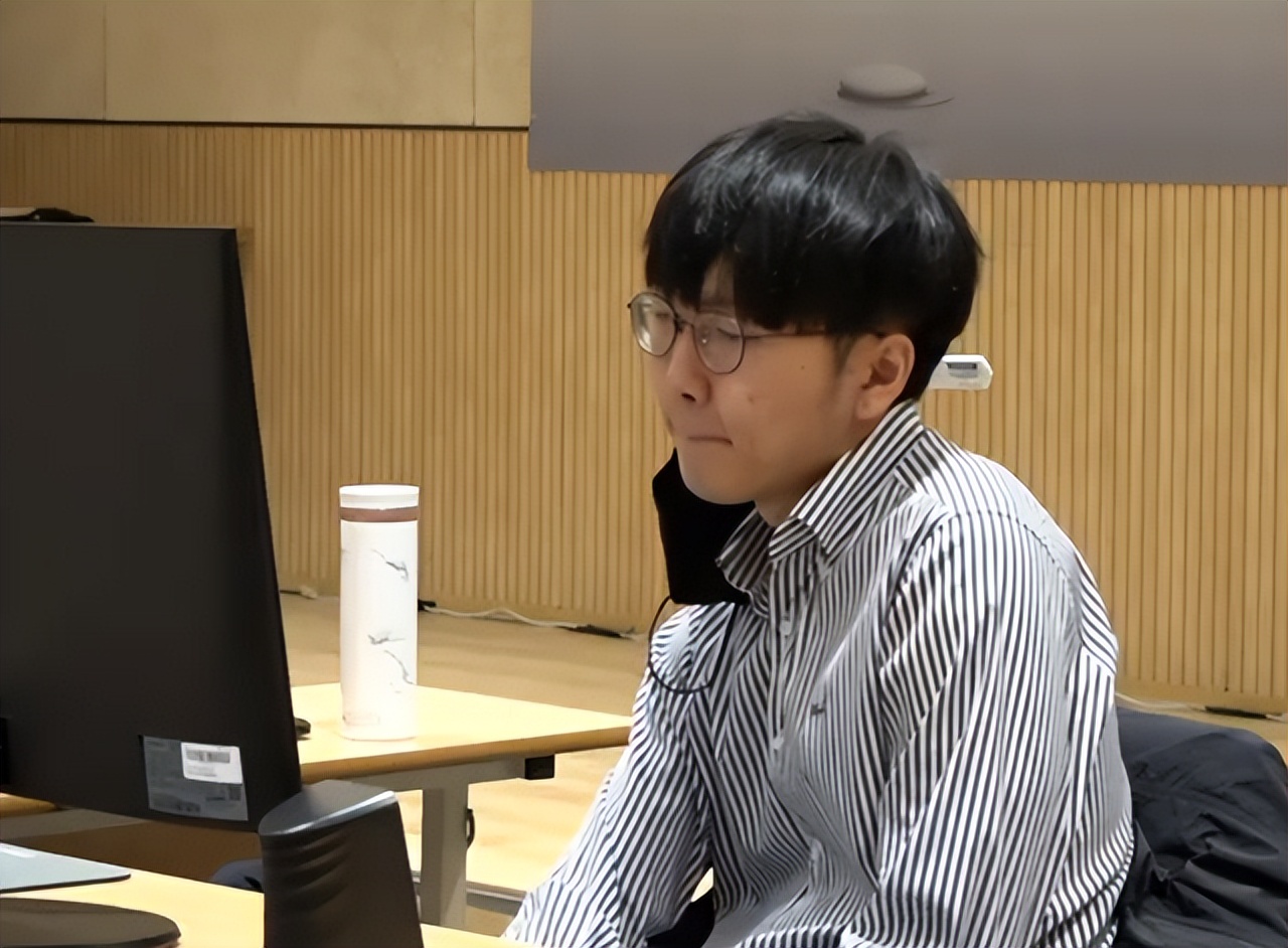 Gu Zihao, the first person to beat Han quickly!Shen Zhenzhen continues ...