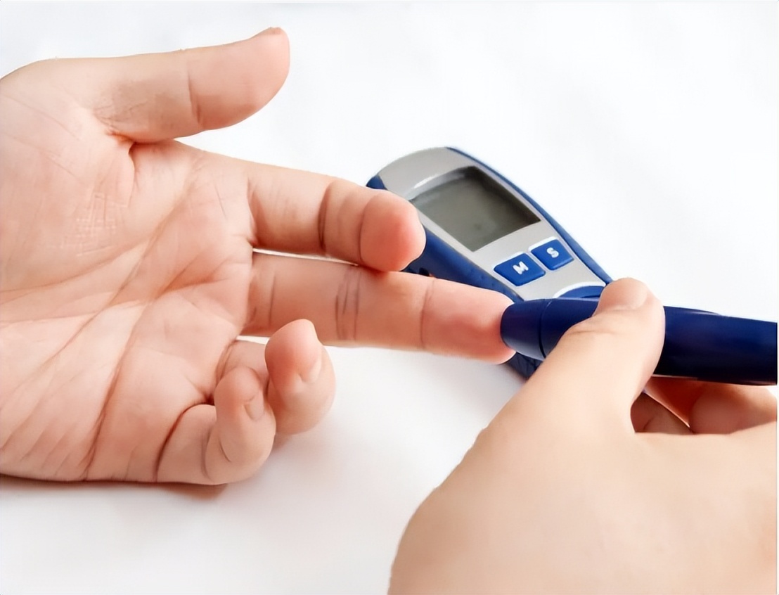 Why is blood sugar different from venous blood and finger blood?Can the