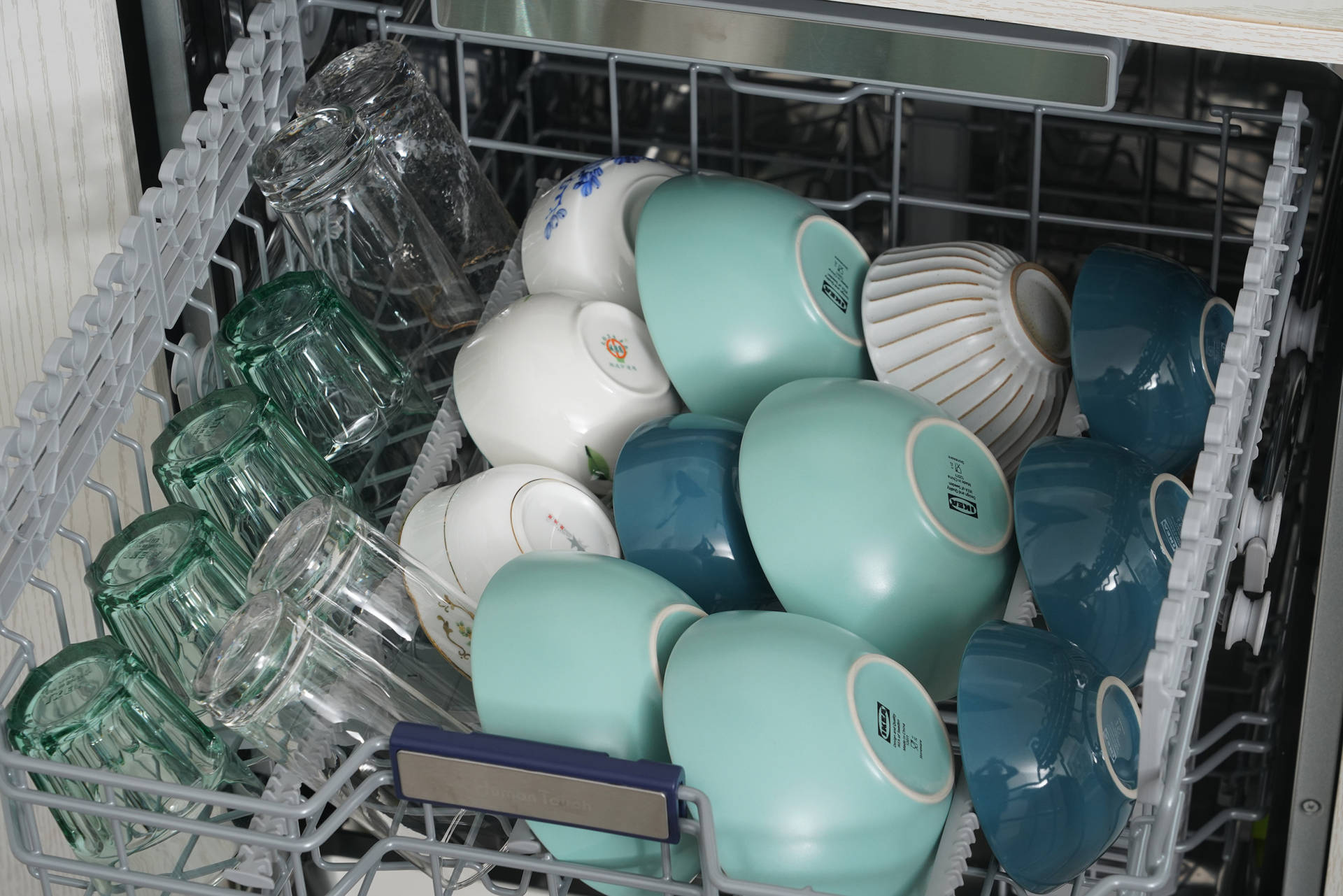 Is it bad for the elderly to not use dishwashers?I spent 2 years telling my true feelings iNEWS