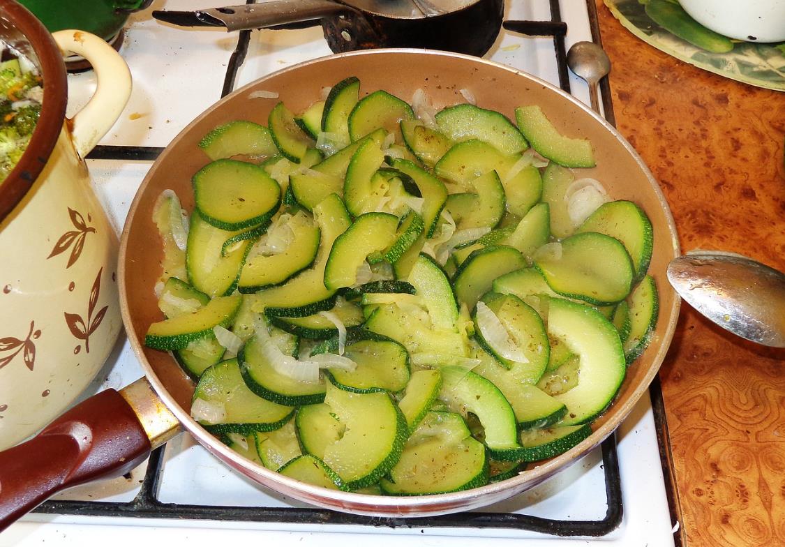 What Temperature Do You Fry Zucchini At at Nancy Watkins blog
