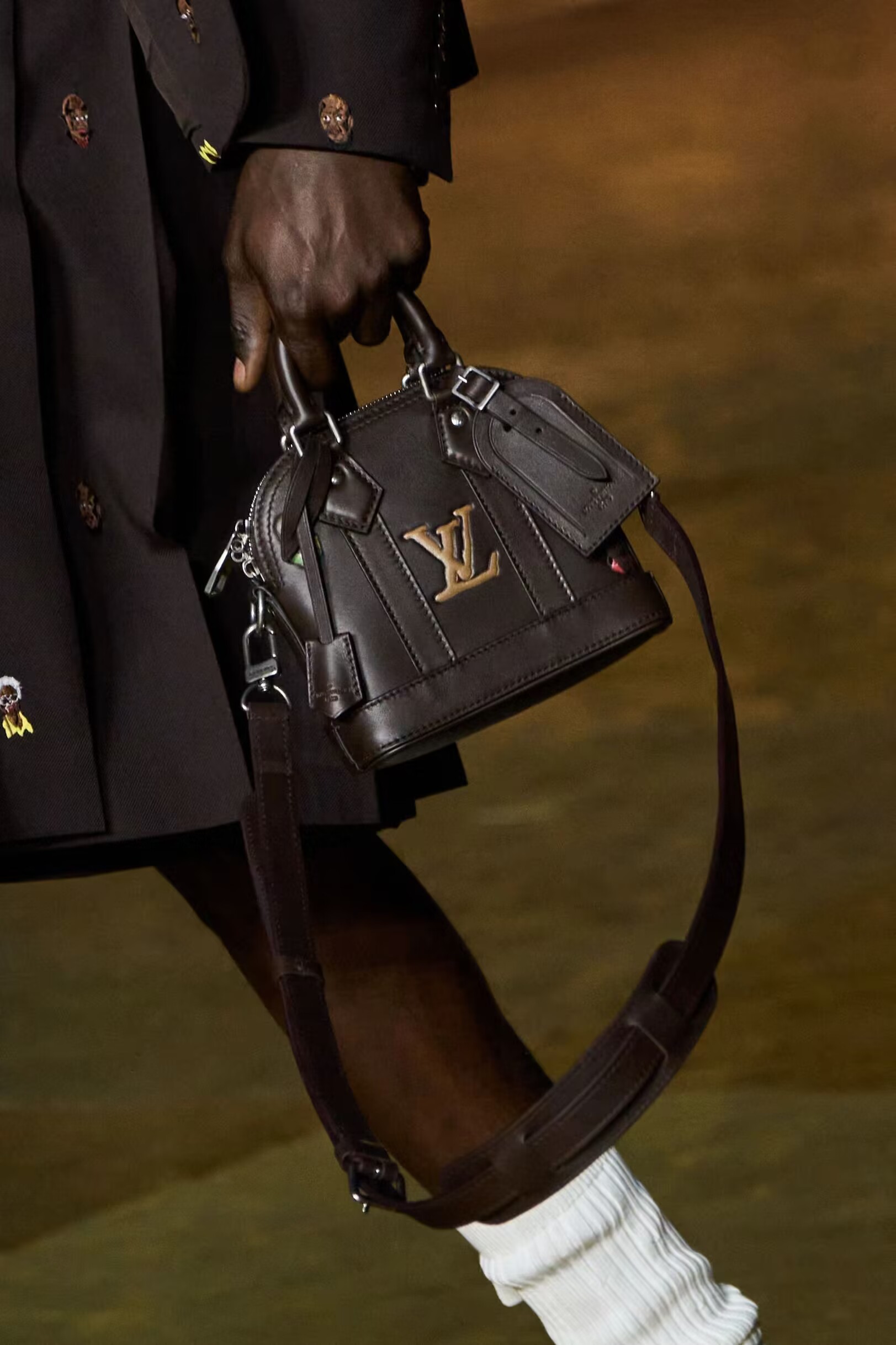 LV 2024 spring summer men's bag - iMedia