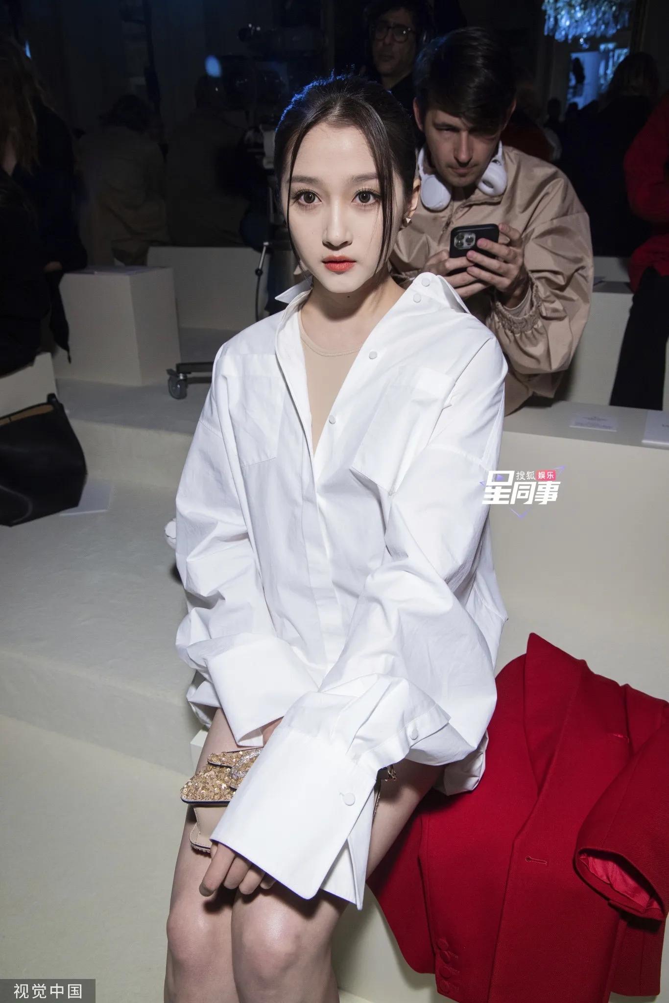 Guan Xiaotong Paris Fashion Week event scene - iMedia