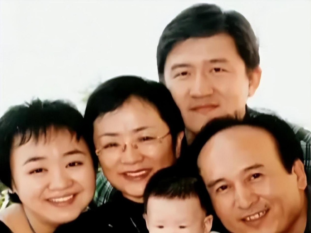 Sudden bad news!The famous singer Xie Lisi died of illness at the age ...